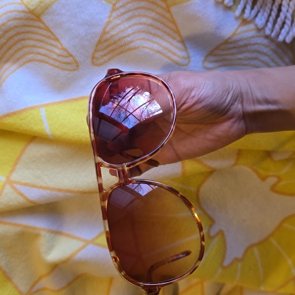 VGUC- Vintage Large Pilot Sunglasses with Gradient Lens Tortoise Frame - Picture 7 of 14